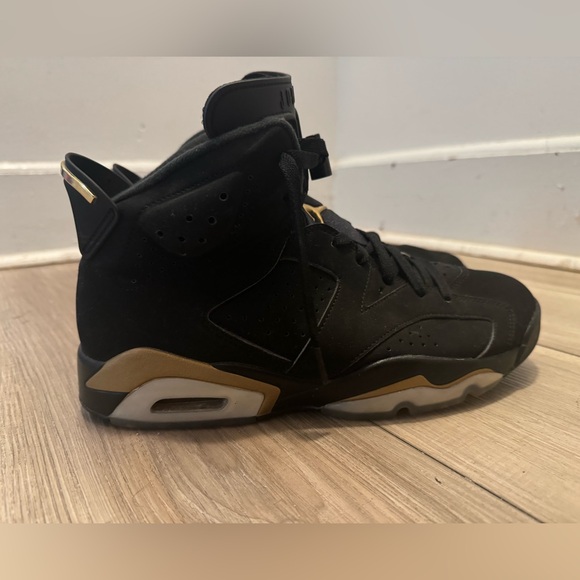 Air Jordan VI DMP Black/Gold